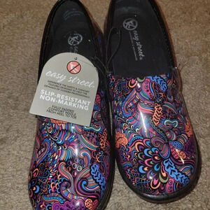 Easy Street Women’s Purple/Blue Tiffany Slip On Size 8